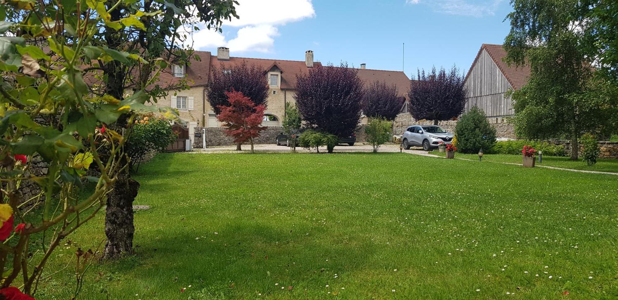 Maison D'Eusebia Château-Chalon Eksteriør bilde