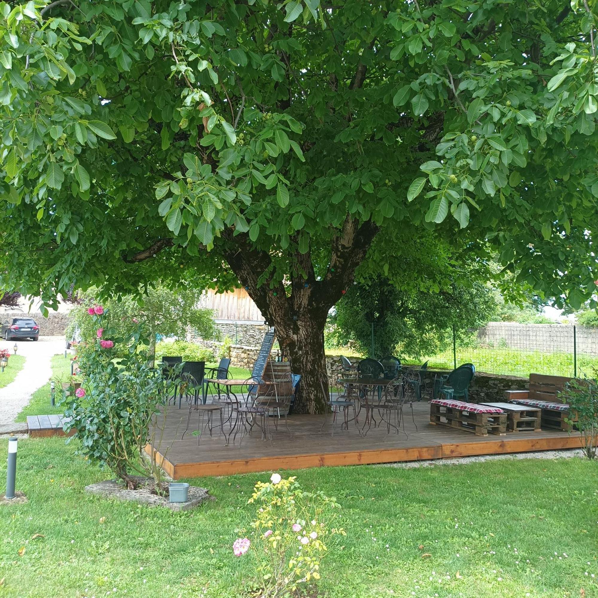 Maison D'Eusebia Château-Chalon Eksteriør bilde